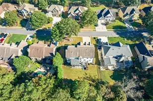 829 Valley Dr, Canton, GA 30114 - Photo 80