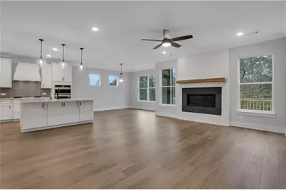 7044 Manchester Drive, Flowery Branch, GA 30542 - Photo 22