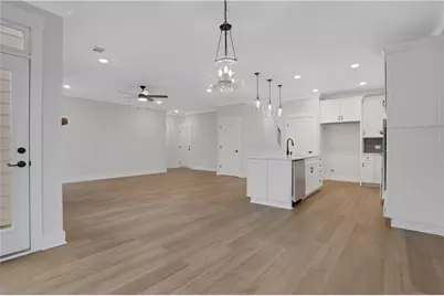 7044 Manchester Drive, Flowery Branch, GA 30542 - Photo 26