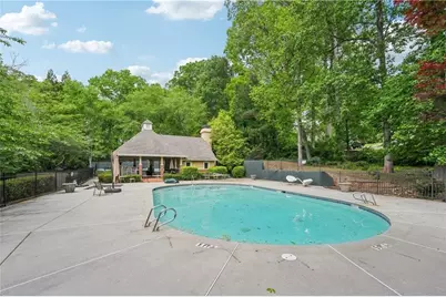 3851 Glenhurst Drive SE, Smyrna, GA 30080 - Photo 52