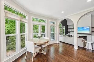 3851 Glenhurst Dr SE, Smyrna, GA 30080 - Photo 12