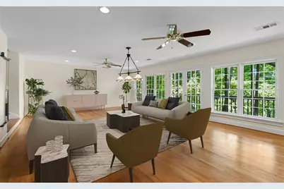 345 W Berwicke Common NE, Atlanta, GA 30342 - Photo 22