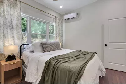 207 Walthall Street NW, Marietta, GA 30064 - Photo 38