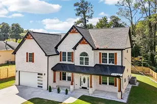 4656 Matterhorn Dr, Lilburn, GA 30047 - Photo 4