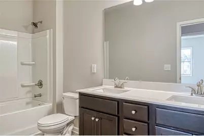 709 Bristol Drive, Loganville, GA 30052 - Photo 10