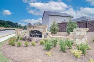 709 Bristol Dr, Loganville, GA 30052 - Photo 40