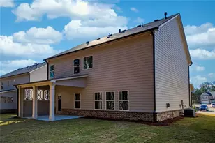 709 Bristol Dr, Loganville, GA 30052 - Photo 30