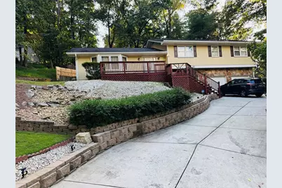 420 Little Pines Court, Roswell, GA 30076 - Photo 2