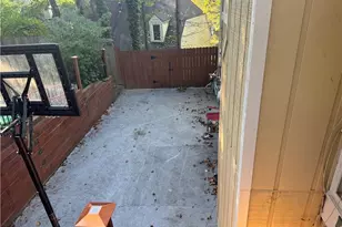 420 Little Pines Ct, Roswell, GA 30076 - Photo 20