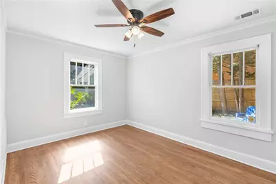 216 Haralson Avenue NE, Atlanta, GA 30307 - Photo 22