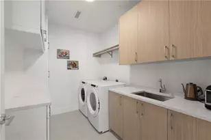 2425 Peachtree Rd NE, Atlanta, GA 30305 - Photo 24