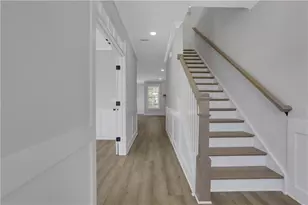 7048 Manchester Dr, Flowery Branch, GA 30542 - Photo 18