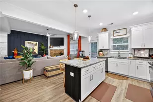 932 Brookmere Ct, Atlanta, GA 30349 - Photo 8