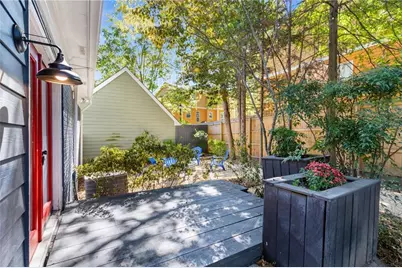 216 Haralson Avenue NE, Atlanta, GA 30307 - Photo 24