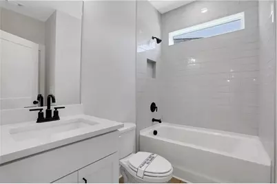 7041 Manchester Drive, Flowery Branch, GA 30542 - Photo 10