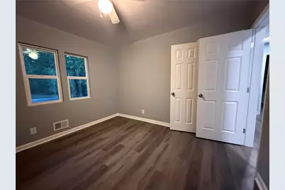 3293 Valleydale Drive SW, Atlanta, GA 30311 - Photo 12