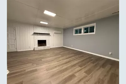 3293 Valleydale Drive SW, Atlanta, GA 30311 - Photo 6