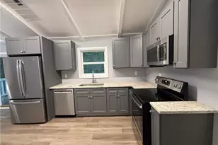 3293 Valleydale Dr SW, Atlanta, GA 30311 - Photo 6