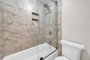 2448 Kings Arms Dr NE, Atlanta, GA 30345 - Photo 22