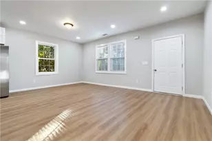 908 Emory St, Oxford, GA 30054 - Photo 6