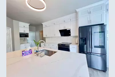 903 Milton Circle, Loganville, GA 30052 - Photo 8