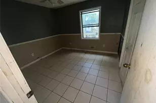 4380 Cary Dr, Snellville, GA 30039 - Photo 4