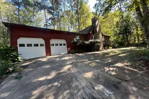 4380 Cary Dr, Snellville, GA 30039 - Photo 1