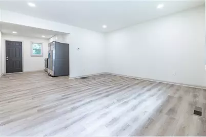 4361 Hendrix Dr, Forest Park, GA 30297 - Photo 14