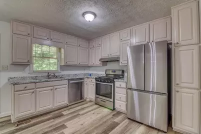 2911 Quinbery Drive, Snellville, GA 30039 - Photo 10