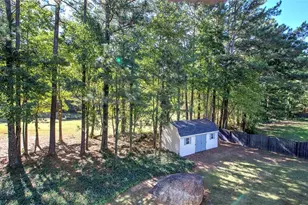 135 Greatwood Dr, White, GA 30184 - Photo 46