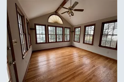 701 Deer Oaks Drive, Lawrenceville, GA 30044 - Photo 10