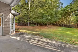 2403 Bonshaw Ln, Marietta, GA 30064 - Photo 36