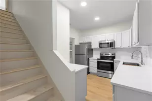 70 Gardenia Dr NW, Atlanta, GA 30314 - Photo 14