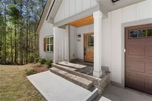 327 Crest Pointe S, Bremen, GA 30110 - Photo 2