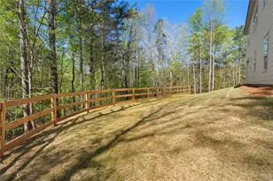 327 Crest Pointe S, Bremen, GA 30110 - Photo 8