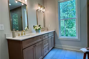 327 Crest Pointe S, Bremen, GA 30110 - Photo 8