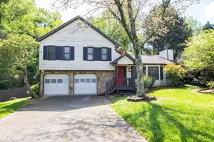 1763 Hearth Stone Circle, Lawrenceville, GA 30043 - Photo 2