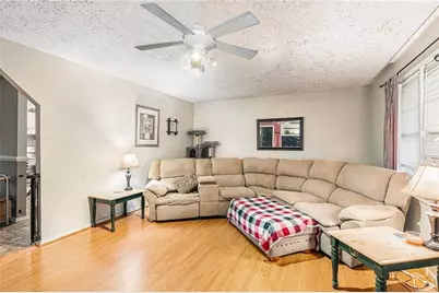 1548 Fleetwood Drive, Griffin, GA 30223 - Photo 4
