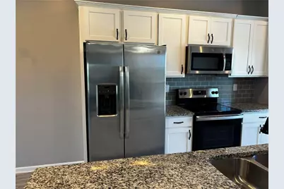 3627 Hawthorne Terrace, College Park, GA 30337 - Photo 4