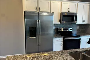 3615 Hawthorne Terrace, College Park, GA 30337 - Photo 4