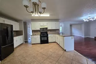 9533 Clear Lake Ct, Douglasville, GA 30135 - Photo 16
