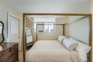 3040 Peachtree Rd NW, Atlanta, GA 30305 - Photo 12