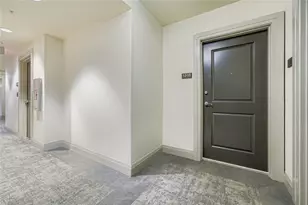 3040 Peachtree Rd NW, Atlanta, GA 30305 - Photo 4