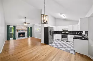 1528 Oakleaf Dr, Auburn, GA 30011 - Photo 6