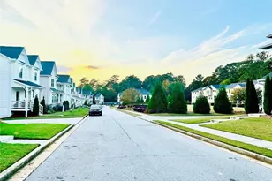 5313 Hearthstone St, Stone Mountain, GA 30083 - Photo 8