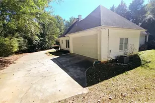 44 Hidden Lakes Ct, Newnan, GA 30263 - Photo 32