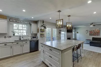 812 Holly Meadow Drive, Buford, GA 30518 - Photo 36