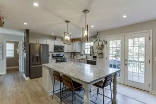 812 Holly Meadow Dr, Buford, GA 30518 - Photo 12