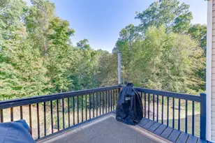 812 Holly Meadow Dr, Buford, GA 30518 - Photo 44