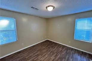 6317 Creekford Ln, Lithonia, GA 30058 - Photo 12